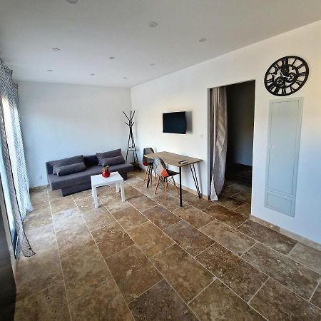 Plages Et Terres Apartment Bessan Ngoại thất bức ảnh